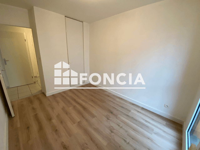 Appartement 3 pièces (55.59 m²) à louer - Roubaix (59100)