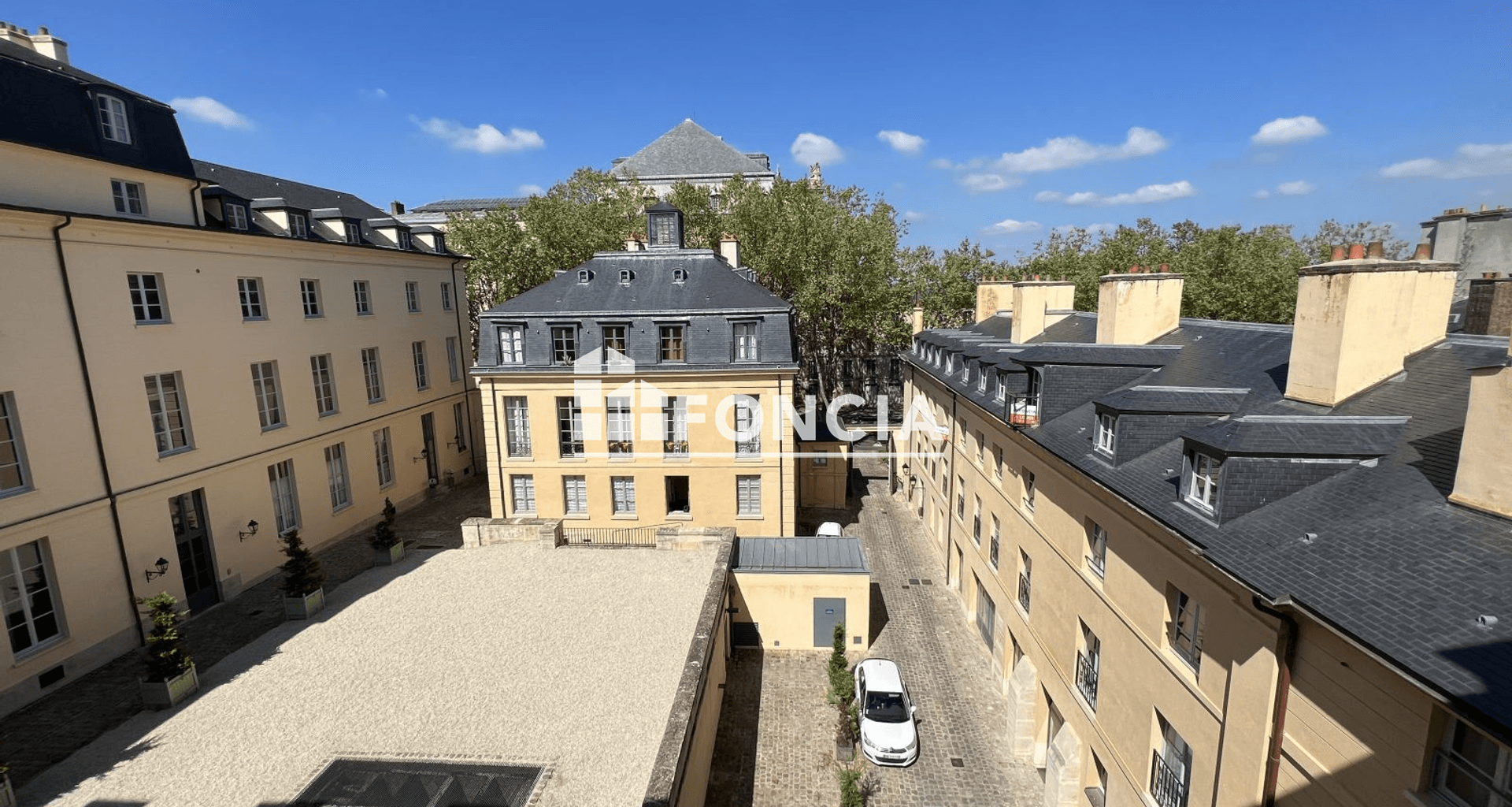Appartement 2 pièces (39.9 m²) à louer - Versailles (78000)