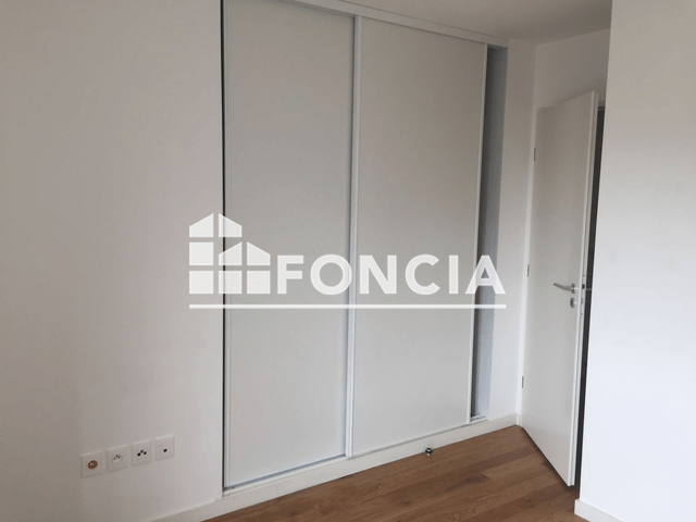 Appartement 4 pièces (103.42 m²) à louer - Lille (59000)