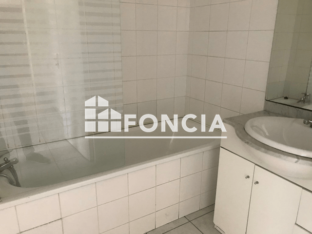Appartement 4 pièces (81.2 m²) à louer - Quimper (29000)