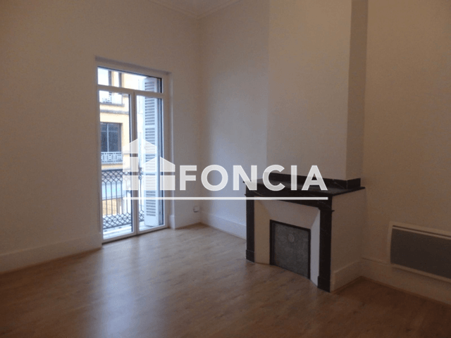 Appartement 3 pièces (81.53 m²) à louer - Tarbes (65000)
