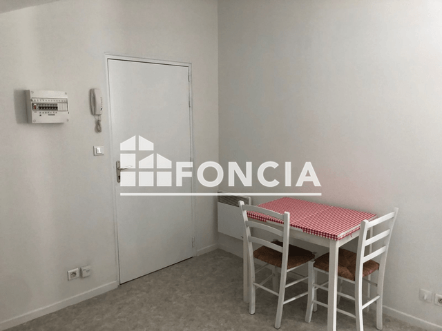 Studio (18 m²) à louer - Cahors (46000)