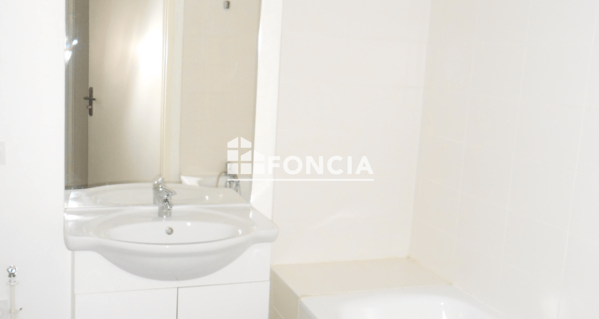 Appartement 3 pièces (68.31 m²) à louer - Roubaix (59100)