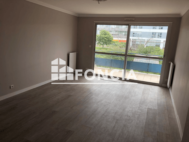 Appartement 3 pièces (81.39 m²) à louer - Landerneau (29800)
