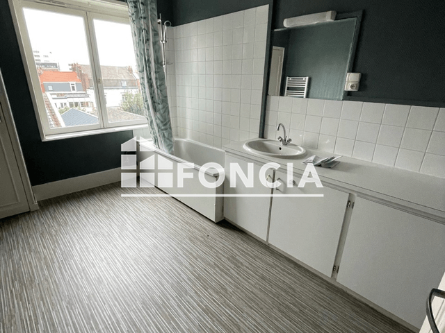 Appartement 2 pièces (66.84 m²) à louer - La Madeleine (59110)