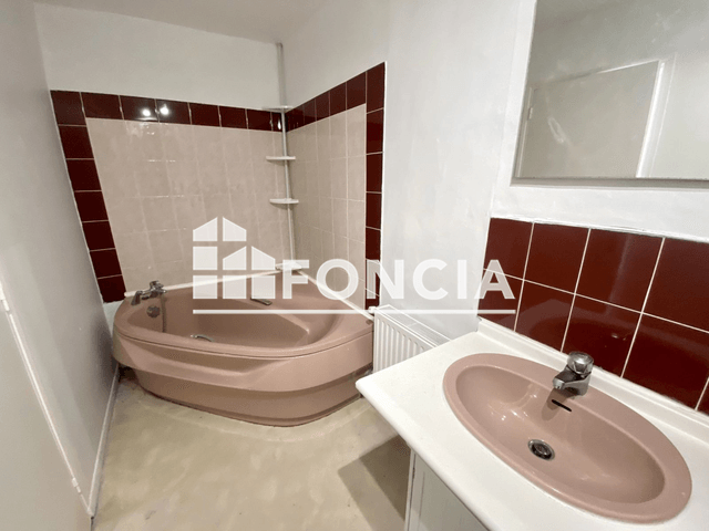 Maison 4 pièces (87.83 m²) à louer - Halluin (59250)