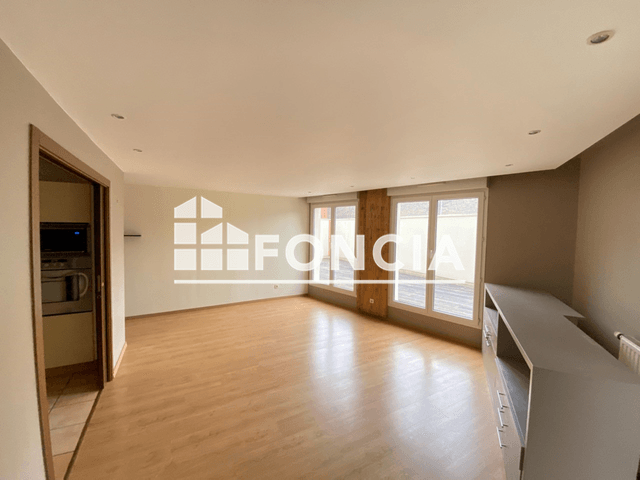 Appartement 4 pièces (93.96 m²) à louer - Beauvais (60000)