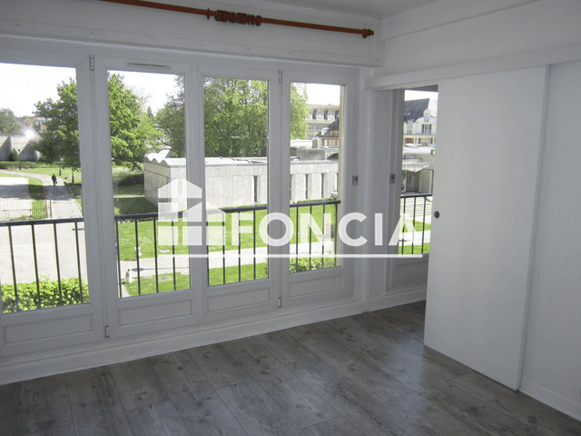 Appartement 2 pièces (39.05 m²) à louer - Beauvais (60000)