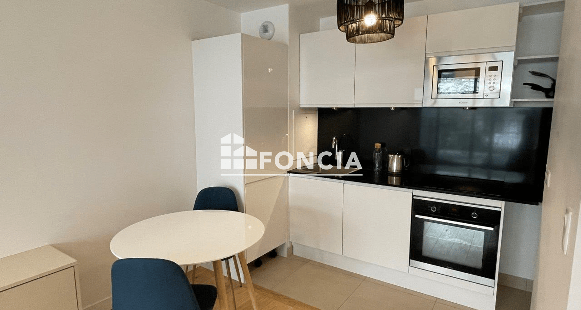 Appartement 2 pièces (45.89 m²) à louer - Levallois-perret (92300)