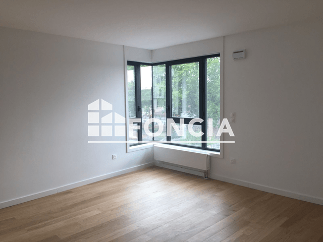 Appartement 3 pièces (75.68 m²) à louer - Lille (59000)