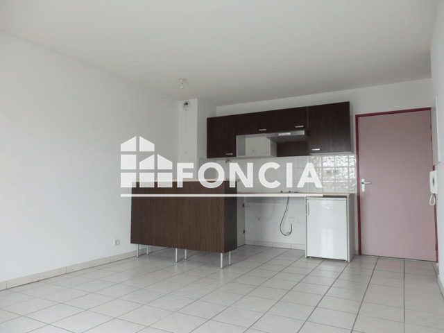 Appartement 2 pièces (43.86 m²) à louer - Tarbes (65000)