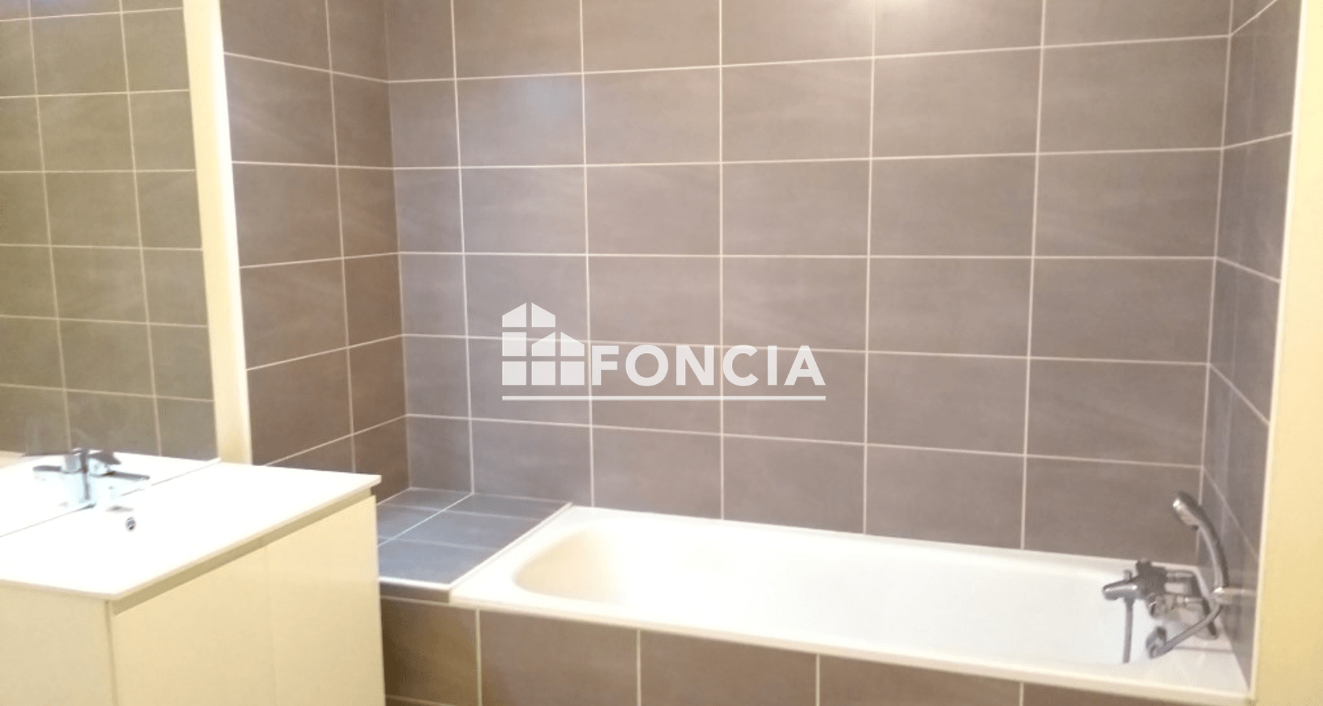 Appartement 2 pièces (42.85 m²) à louer - Bohars (29820)