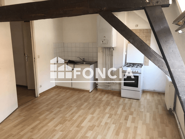 Appartement 3 pièces (49.77 m²) à louer - Lille (59000)