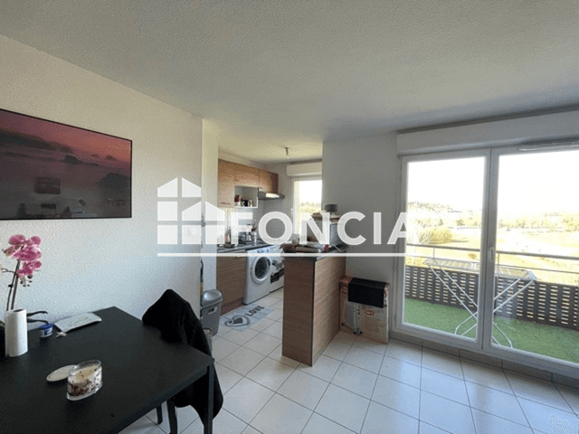 Appartement 2 pièces (43.38 m²) à louer - Onet Le Chateau (12850)