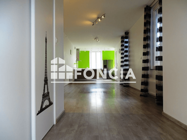 Appartement 3 pièces (80.66 m²) à louer - Oloron-ste-marie (64400)