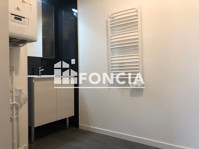 Appartement 3 pièces (67.6 m²) à louer - Nantes Cedex (44000)
