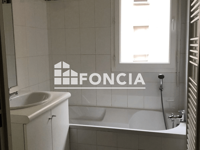 Appartement 3 pièces (73.24 m²) à louer - Lille (59000)
