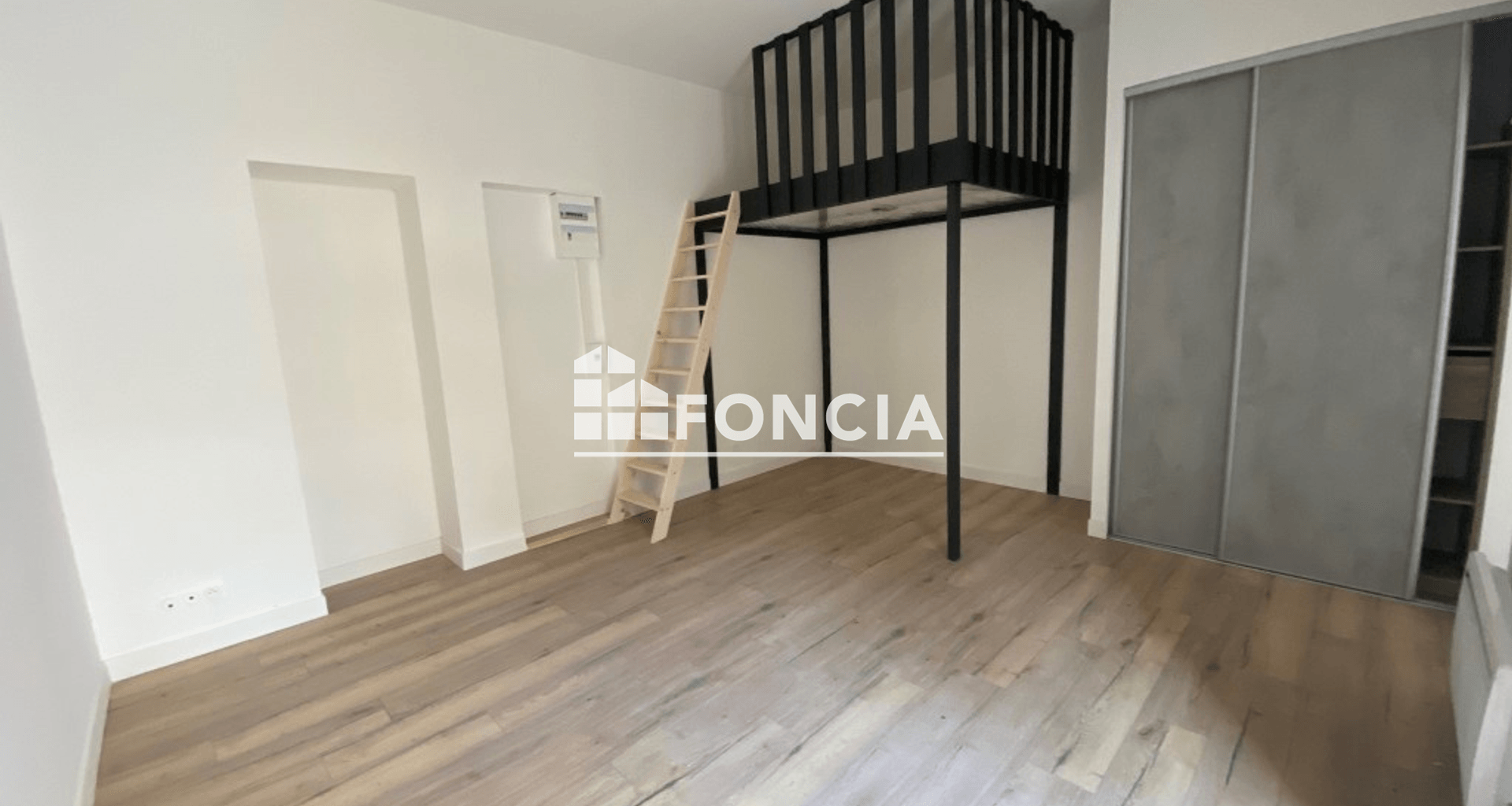 Studio (26.42 m²) à louer - Quimper (29000)