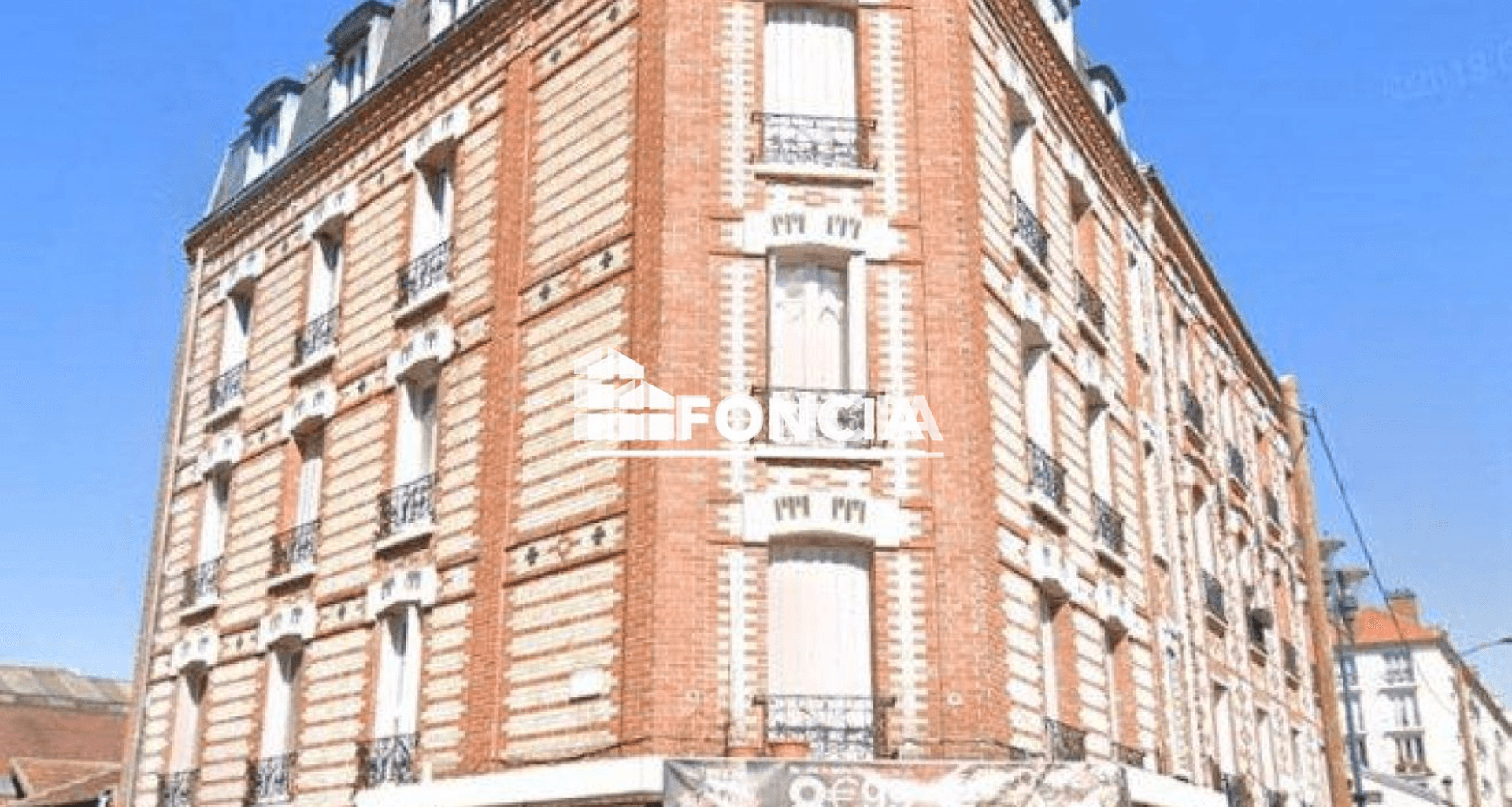 Appartement 2 pièces (38.53 m²) à louer - Courbevoie (92400)