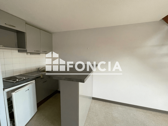 Appartement 2 pièces (46.53 m²) à louer - Onet Le Chateau (12850)
