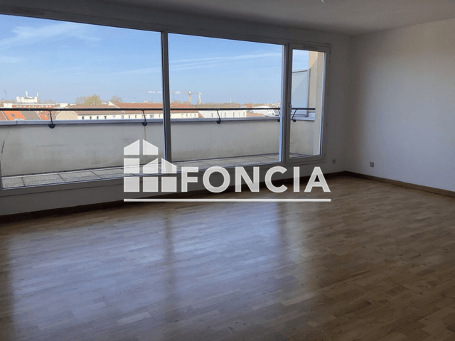 Appartement 2 pièces (61.81 m²) à louer - Lille (59000)