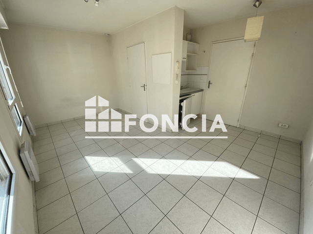 Studio (18.96 m²) à louer - Nantes (44000)