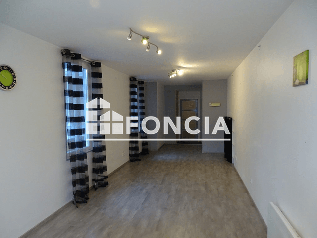 Appartement 3 pièces (80.66 m²) à louer - Oloron-ste-marie (64400)