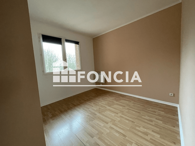 Appartement 3 pièces (75.95 m²) à louer - Croix (59170)