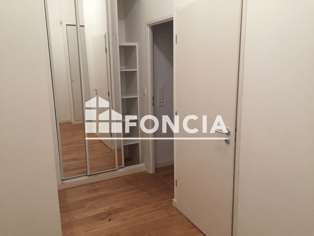 Appartement 2 pièces (57 m²) à louer - Lille (59000)