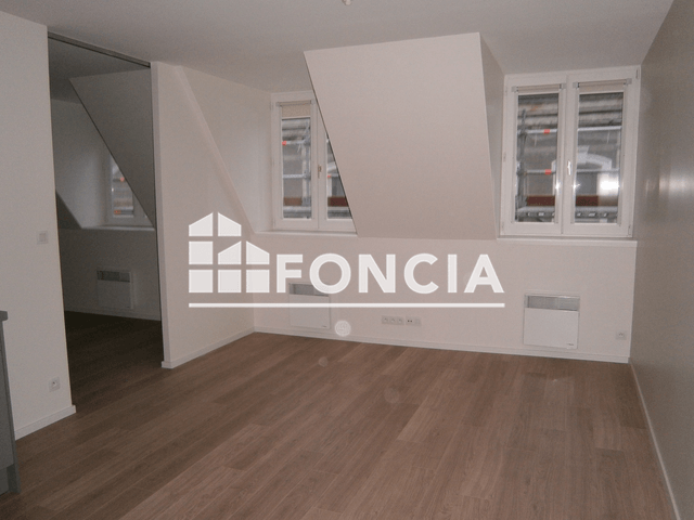 Appartement 2 pièces (32.9 m²) à louer - Lille (59000)