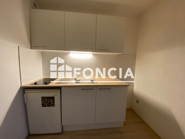 Studio (30.39 m²) à louer - Pau (64000)