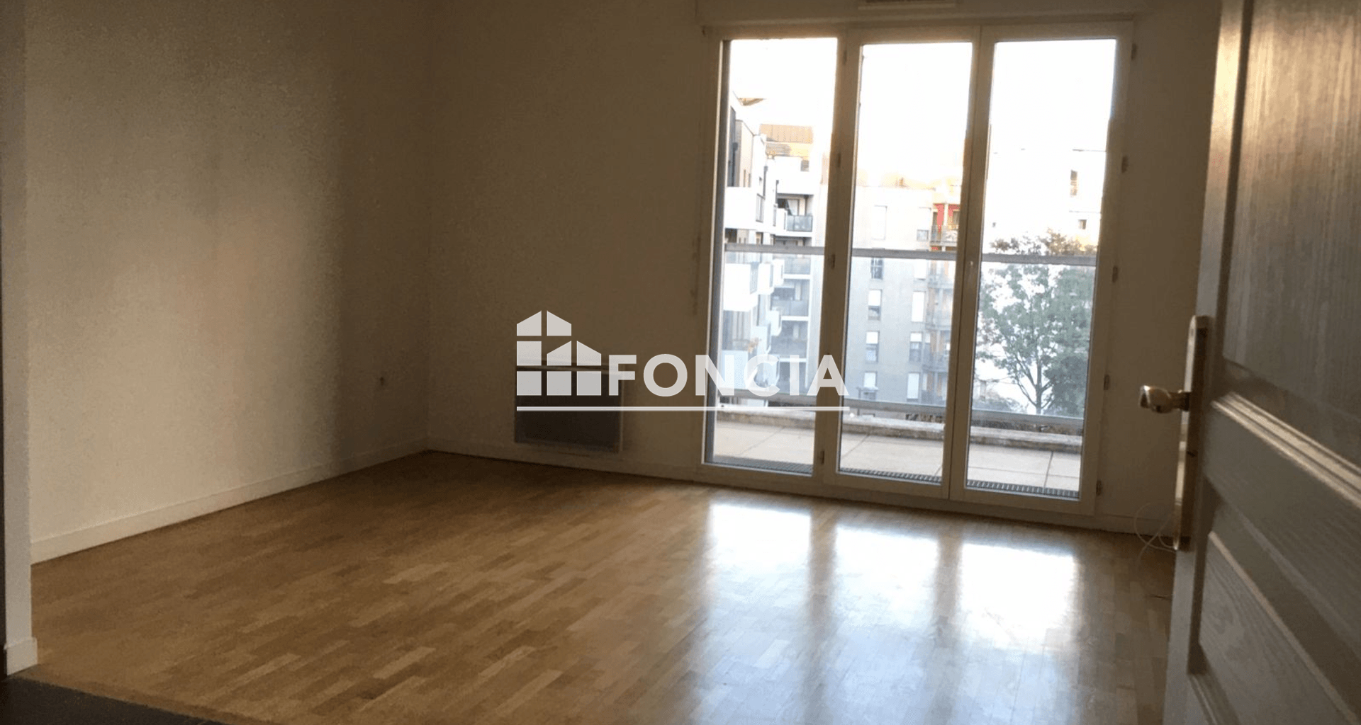 Appartement 2 pièces (41.4 m²) à louer - Asnières-sur-seine (92600)