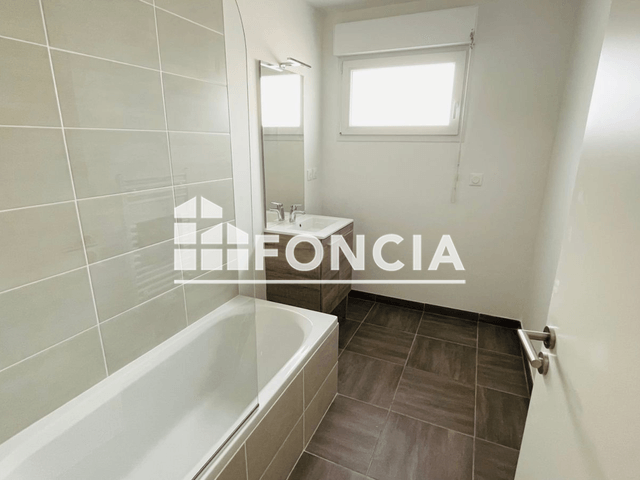 Appartement 4 pièces (95.75 m²) à louer - Amiens (80000)