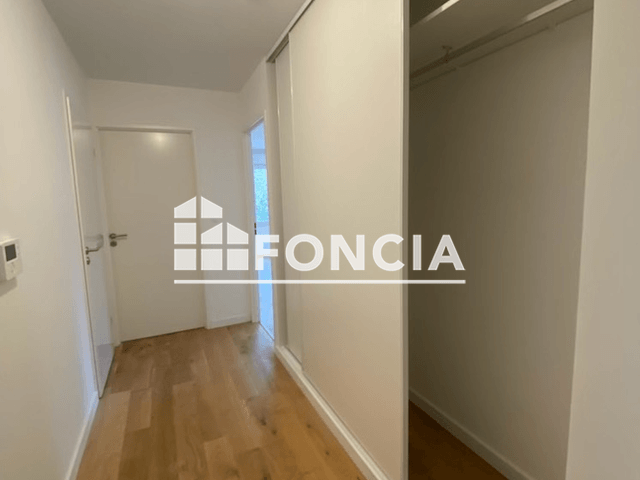 Appartement 3 pièces (70 m²) à louer - Boves (80440)