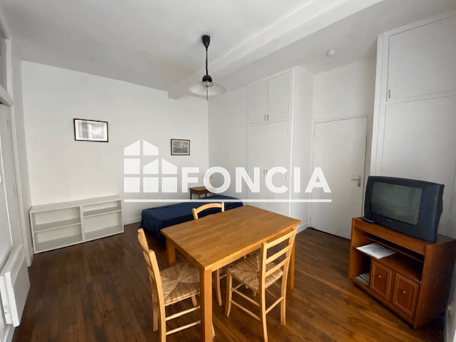 Studio (23 m²) à louer - Douarnenez (29100)