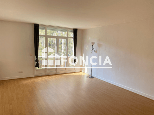 Appartement 2 pièces (59.93 m²) à louer - Beauvais (60000)