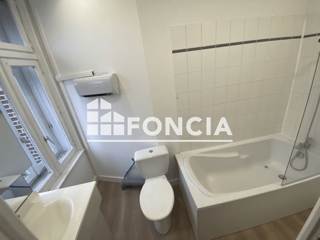 Studio meublé (24.62 m²) à louer - Lille (59000)