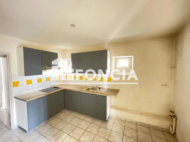 Appartement 3 pièces (97 m²) à louer - Casseneuil (47440)