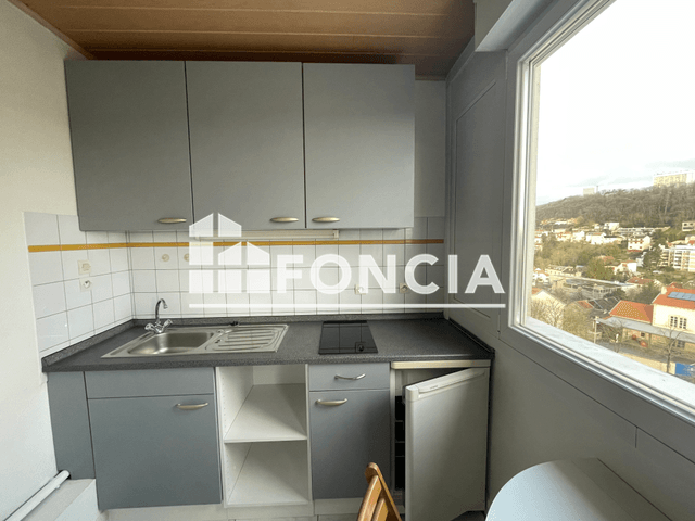 Studio (27.45 m²) à louer - Nancy (54000)