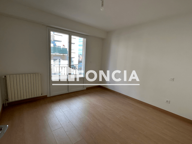 Appartement 3 pièces (77.54 m²) à louer - Lourdes (65100)