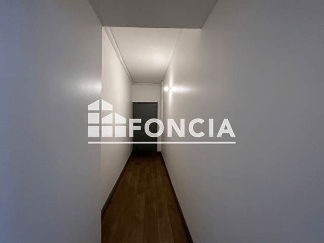 Appartement 4 pièces (88.37 m²) à louer - Sedan (08200)