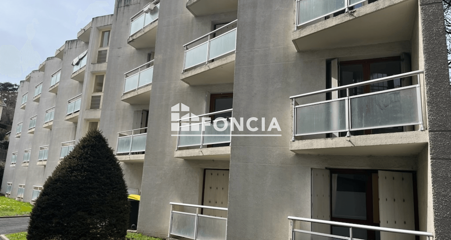 Studio meublé (27.49 m²) à louer - Saint-étienne (42100)