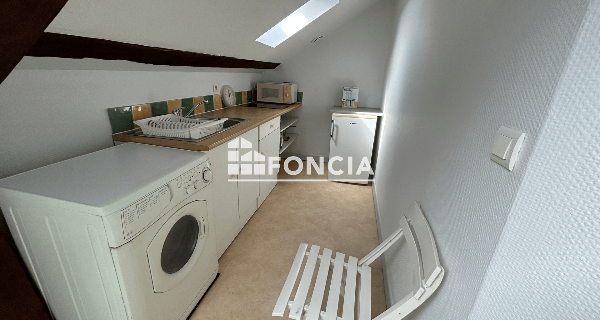 Appartement meublé 2 pièces (31.35 m²) à louer - Pau (64000)