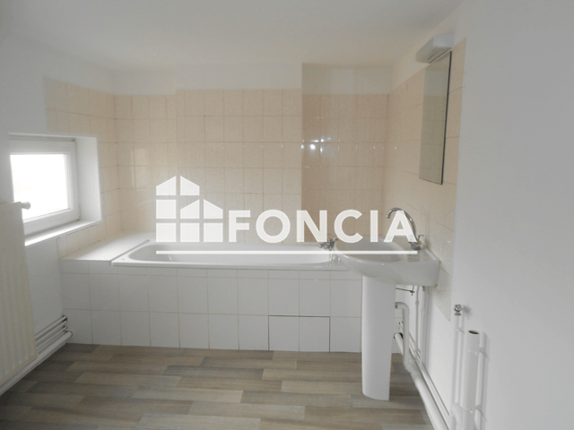 Appartement 5 pièces (120 m²) à louer - Nancy. (54000)