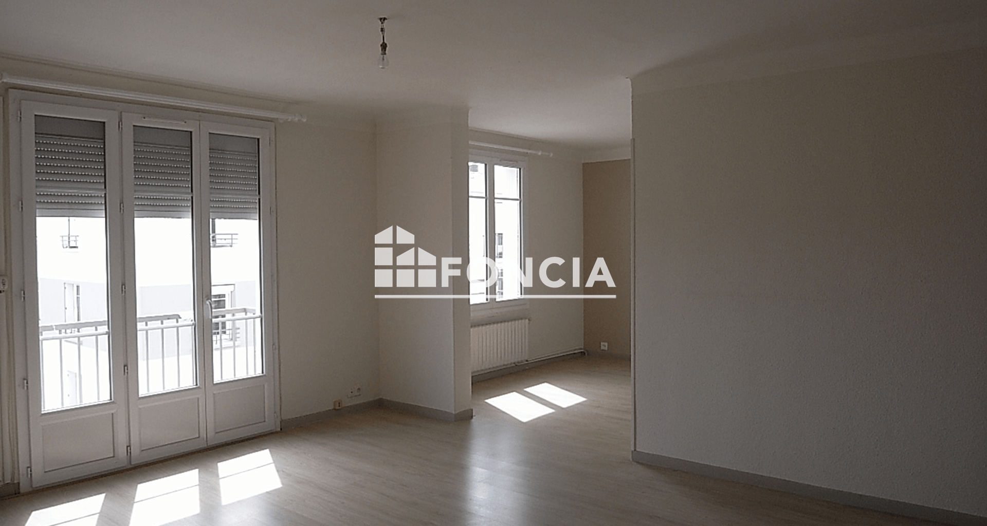 Appartement 4 pièces (71 m²) à louer - Nîmes (30900)