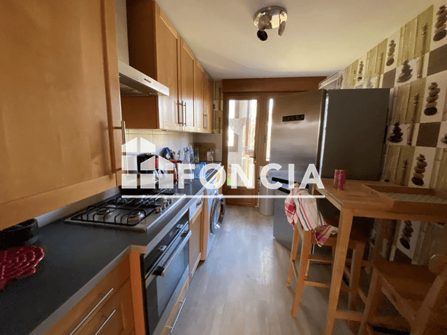 Appartement meublé 3 pièces (55.1 m²) à louer - St Jacques De La Lande (35136)