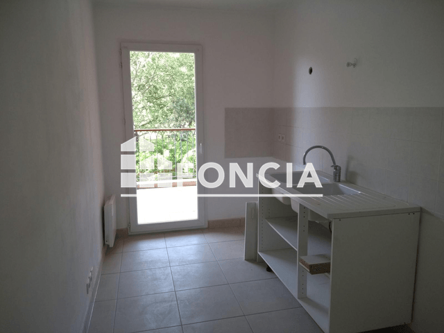 Appartement 4 pièces (81.28 m²) à louer - Roquebrune Sur Argens (83520)