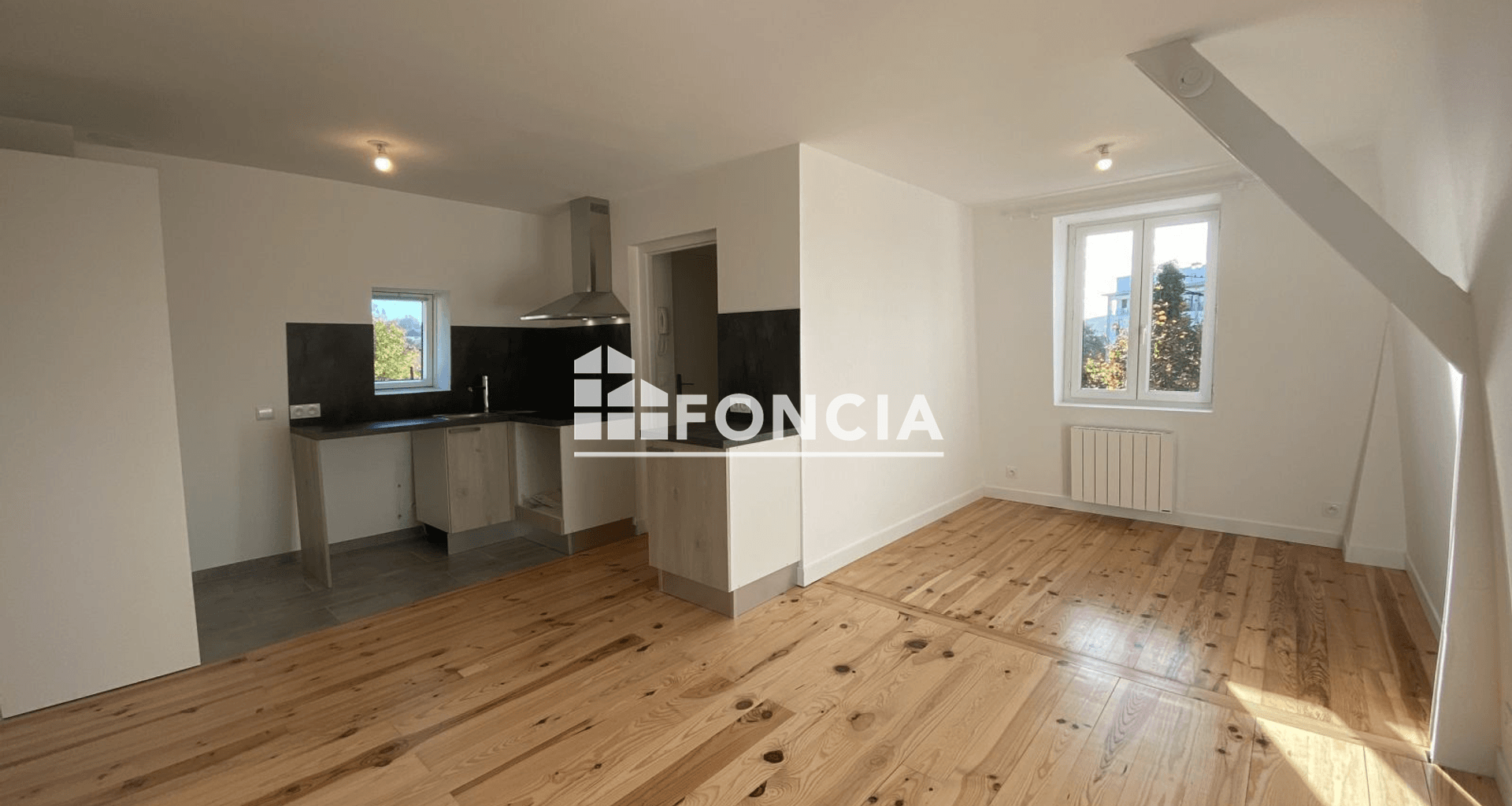 Appartement 4 pièces (65.47 m²) à louer - Lisieux (14100)