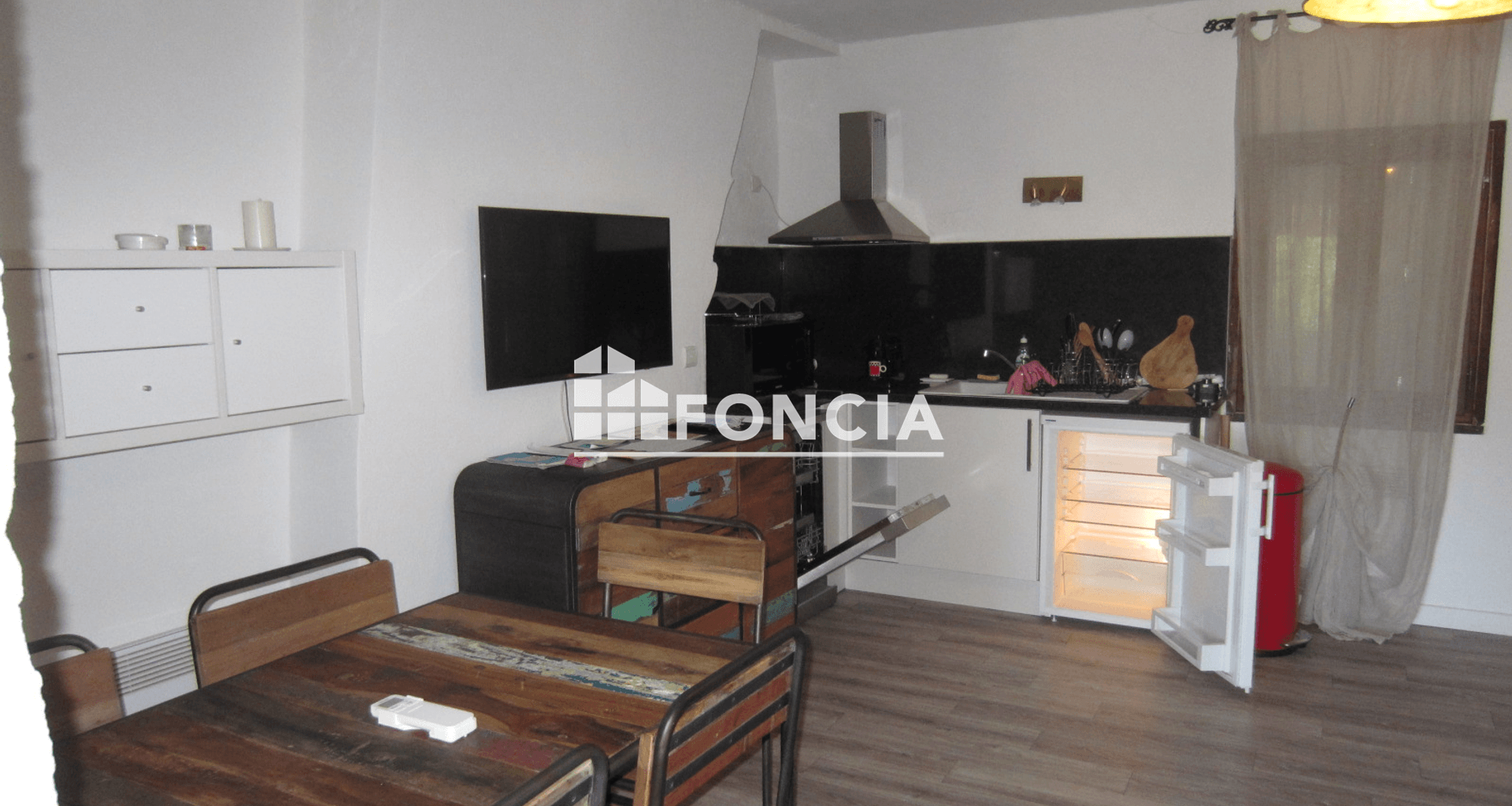 Appartement meublé 2 pièces (36.09 m²) à louer - Uzès (30700)