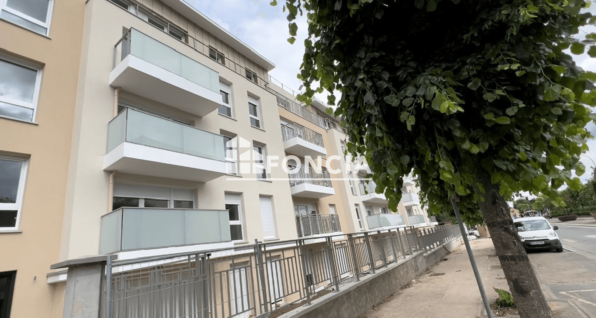 Appartement 2 pièces (42.22 m²) à louer - Chilly-mazarin (91380)